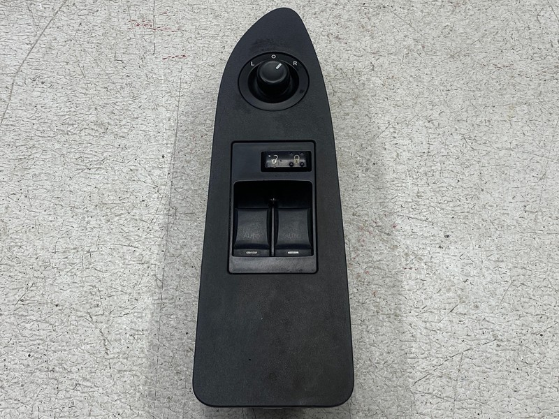 2011-2014 DODGE CHALLEGNGER SXT FRONT LEFT SIDE WINDOW SWITCH CONTROL OEM LOT767