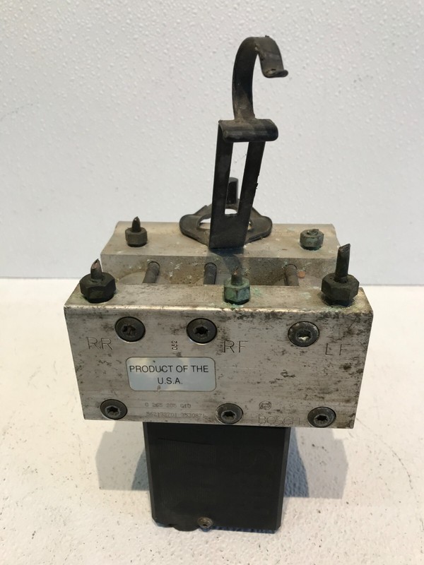 VOLVO 740 940 760 960 S90 ABS Pump and Control Module 0265205010