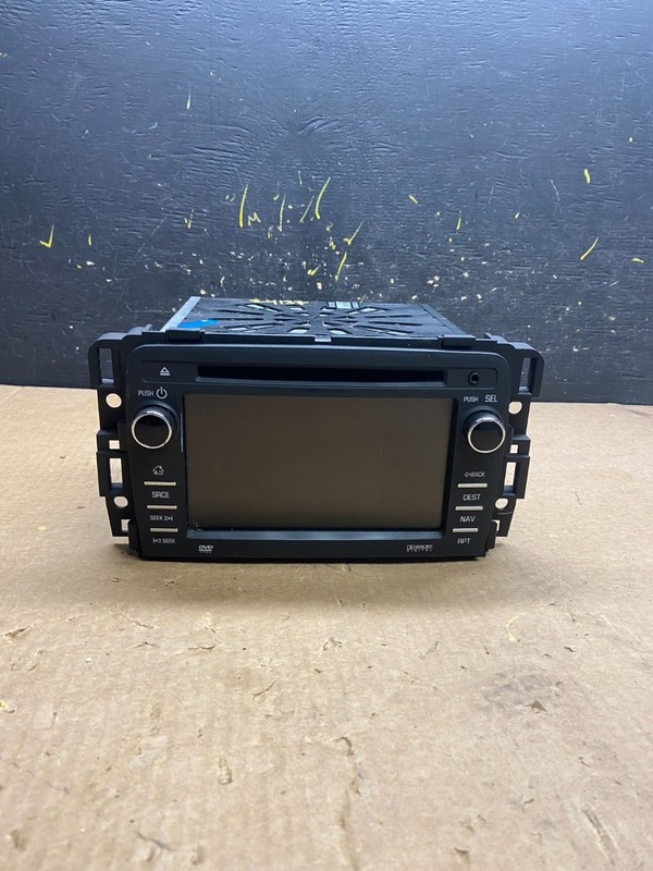 2015 2016 2017 GMC Acadia Radio Display Screen AM/FM AUX OEM z4137 DG