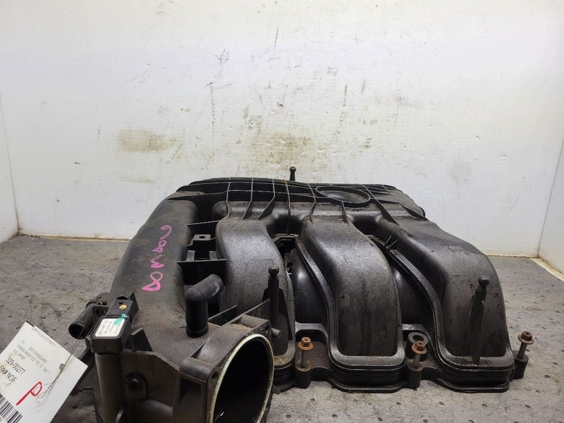 Intake Manifold 3.6L Upper Plenum Fits 11-23 300 1671569