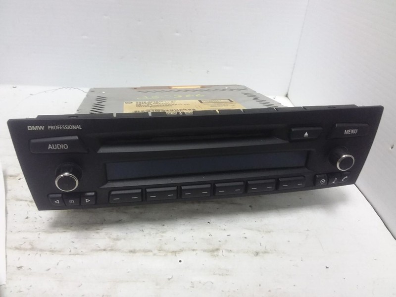 Radio Receiver AM FM CD Fits 10-11 BMW 128i 65129226401