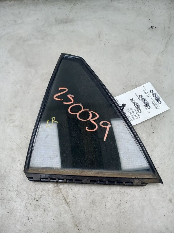 04 05 06 LEXUS RX330 REAR DRIVER LEFT DOOR VENT GLASS