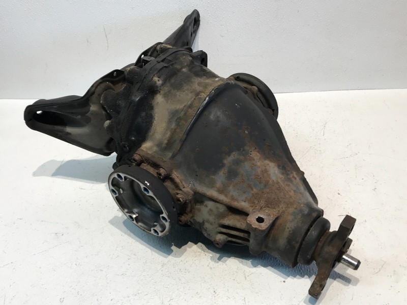 96-99 Mercedes S500 Rear Axle Differential Diff Axle Carrier OEM 153K Miles
