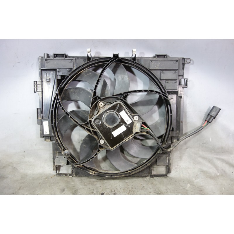 Damaged 2012-2016 BMW F10 528i N20 4-Cyl Factory Engine Cooling Fan Electric OEM