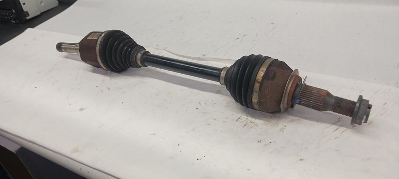 20-'21 CHEVROLET BLAZER Left driver Axle Shaft front 2.5L 38k miles OEM