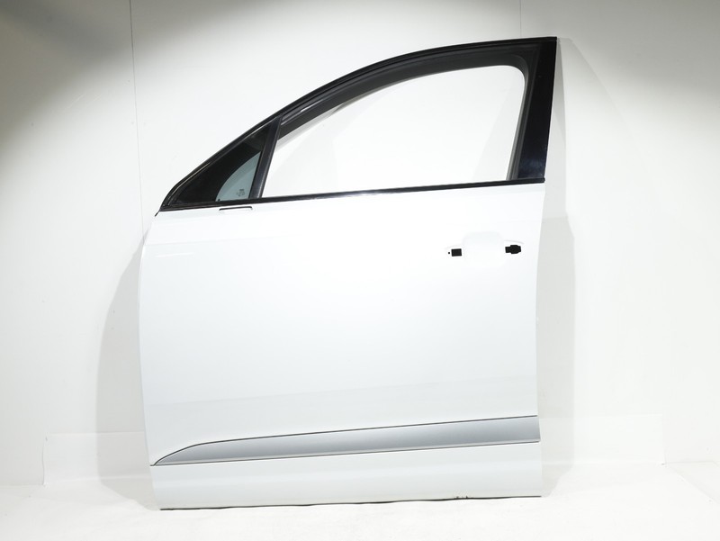 2017-2019 AUDI Q7 FRONT LH LEFT DRIVER SIDE DOOR SHELL PANEL WHITE LS9R OEM