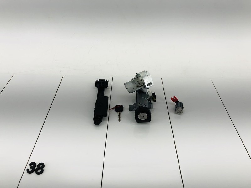 12-16 CHEVY TRAVERSE IGNITION & CENTRAL & GLOVE BOX LOCK W/ KEY OEM