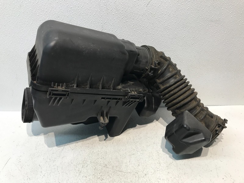 07 08 09 Entourage OEM Air Cleaner Intake Filter Housing Box Assembly