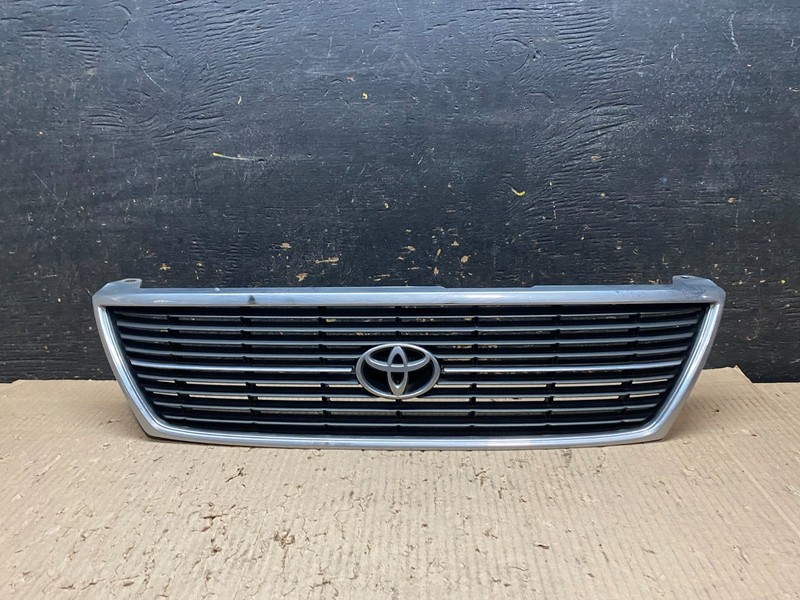 1995 1996 1997 Toyota Avalon Front Upper Grill GrilleOEM X8265 DG