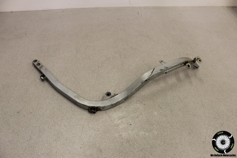1991 Yamaha FZR600R RIGHT LOWER FRAME SUPPORT BAR RAIL SUBFRAME FZR 600 91