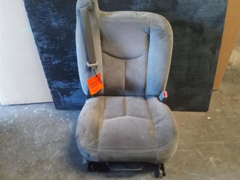 03-06 Chevrolet Tahoe Front Right Passenger Manual Cloth Gray OEM 88940282