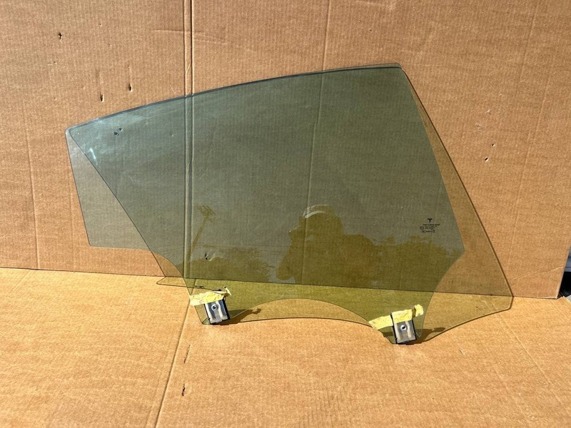 ✅17-23 Tesla Model 3 Rear Passenger Side Door Window Glass Right OEM 43R-004529