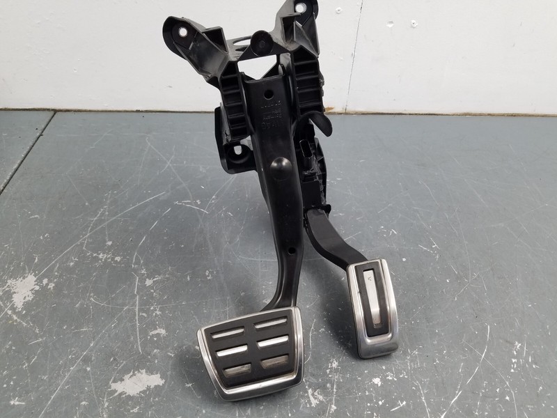 2018 Audi RS3 8V Accelerator Gas / Brake Pedal Assembly #02172 S6