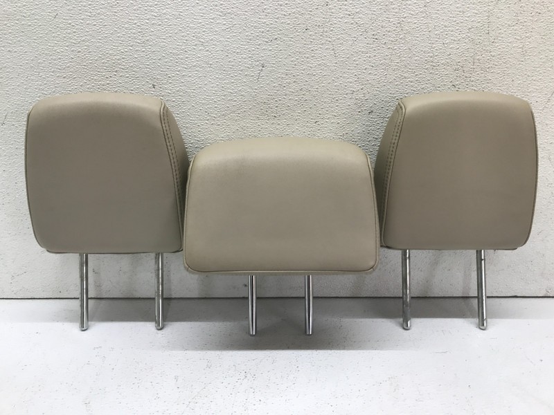 10-19 LINCOLN MKT REAR LEFT DRIVER MIDDLE RIGHT PASSENGER SEAT HEADREST GRAY SET