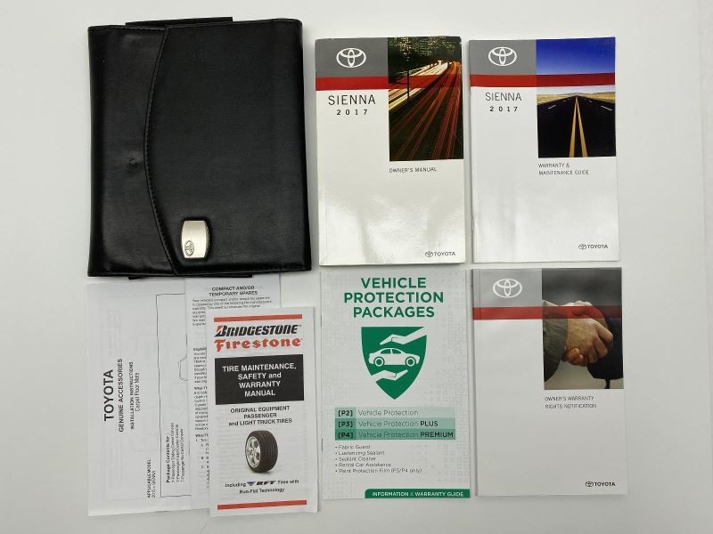 Owners Manual 2017 Toyota Sienna 81879