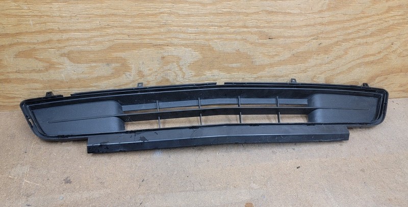 2015 2016 2017 Ford Mustang Front Bumper Lower Grille Insert OEM