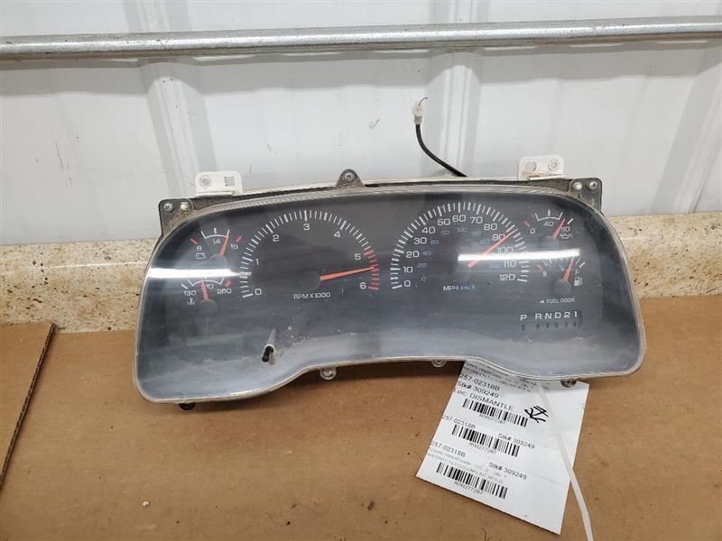 Speedometer Cluster With Tachometer MPH Fits 98 DODGE 1500 PICKUP 277287