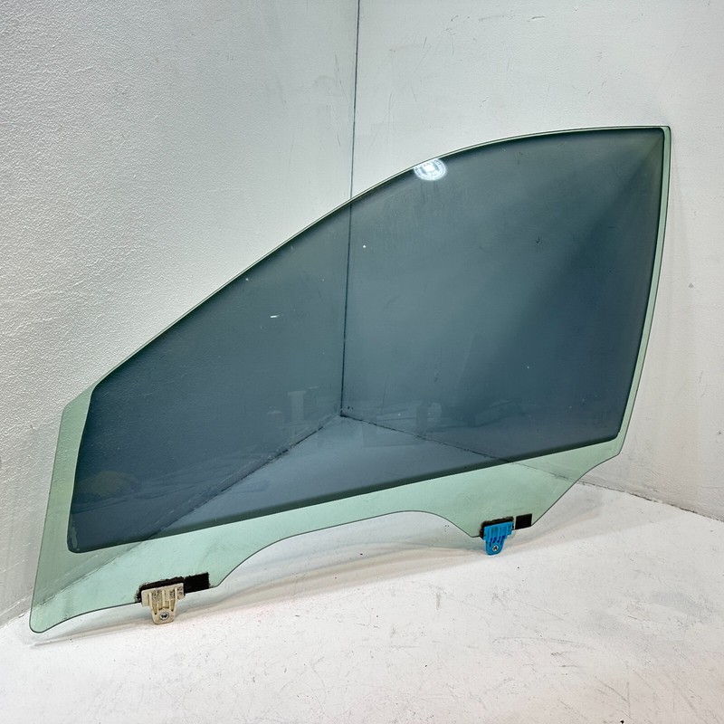 INFINITI Q50 FRONT LEFT DRIVER SIDE DOOR WINDOW GLASS 2014 - 2018 OEM