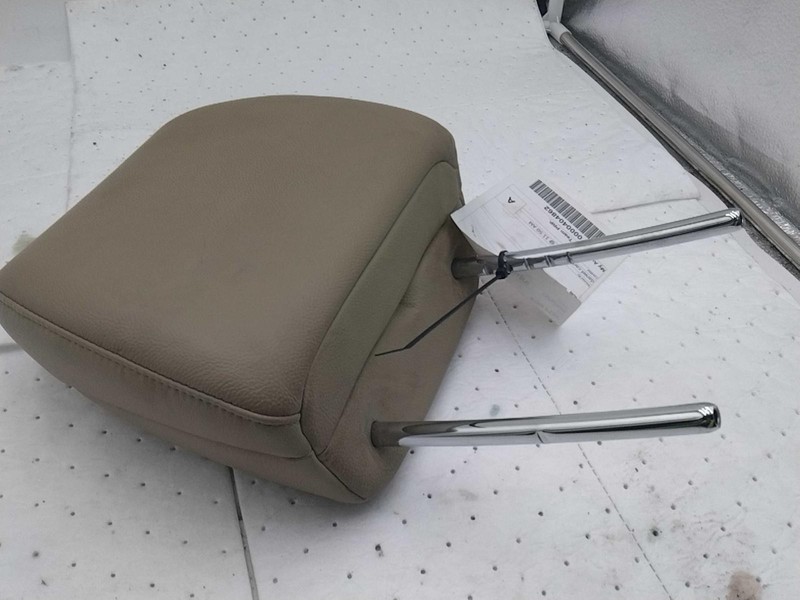 2014 Acura RDX Headrest White Used OEM Part NJ25-25251-639411 231k Miles