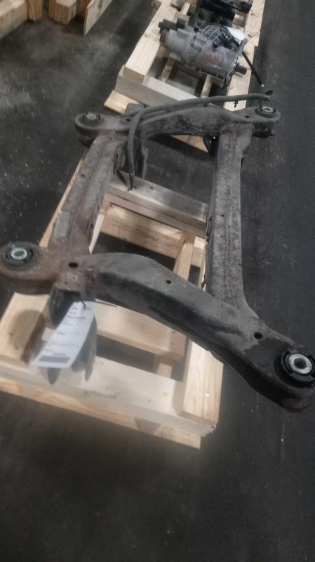 Used Rear Frame Crossmember fits: 2015 Chrysler 200 Rear Sdn AWD Rear Grade A