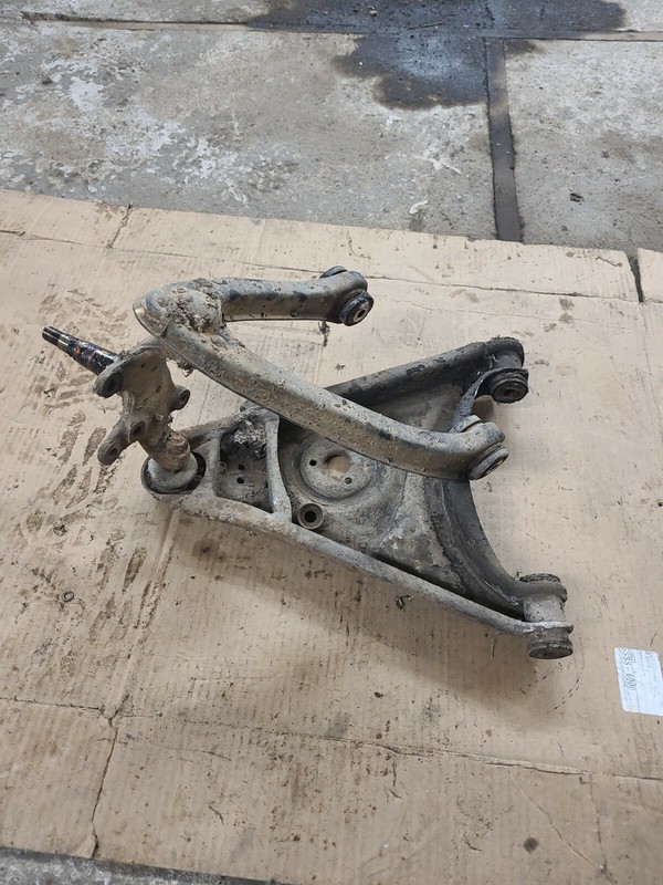 Mercedes-benz Lower ,upper Control ArmFront Right assembly W114 W115 220 D/8