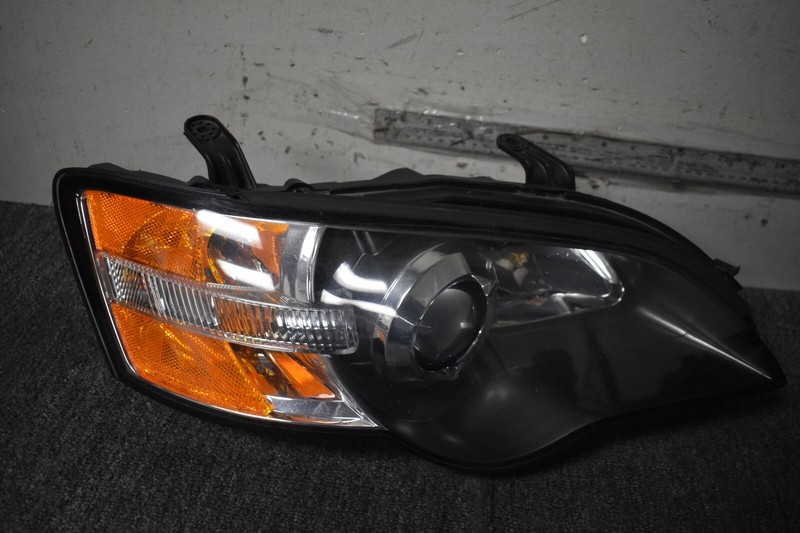 2005-2007 SUBARU LEGACY HEADLIGHT RIGHT SIDE FACTORY OEM