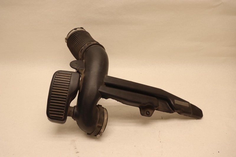 2009-2014 CHEVY SUBURBAN 1500 ENGINE AIR INTAKE RESONATOR TUBE DUCT OEM