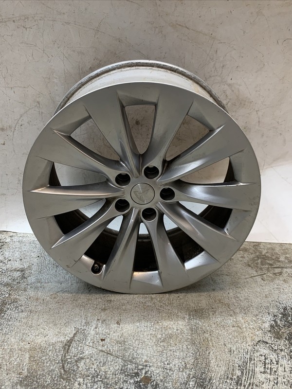 Tesla Model X 20x9.5" Slipstream Wheel Silver OEM Part #1027245-00-A 9874