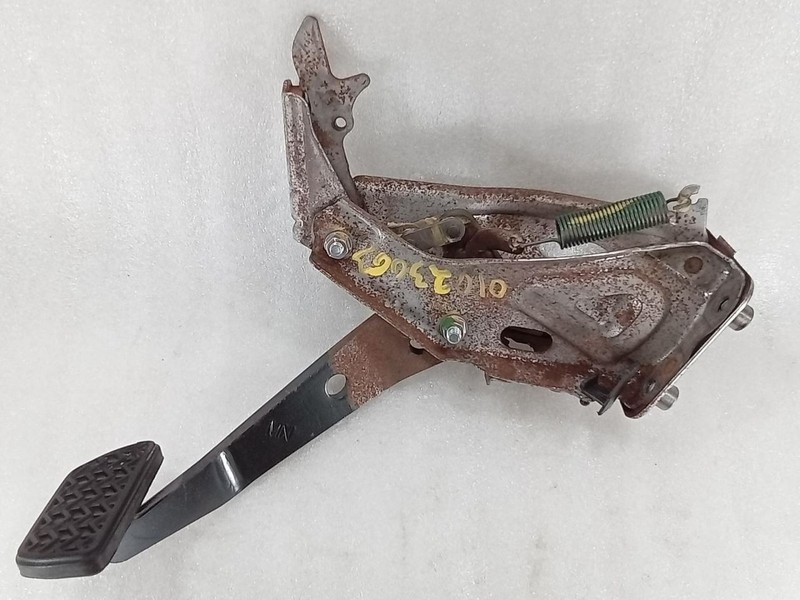 2015-2022 Toyota Tacoma Brake Pedal with Bracket Assembly 4711004151