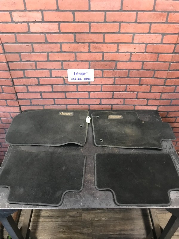 2011-2020 Jeep Grand Cherokee SRT Black Interior Carpet Front and Rear