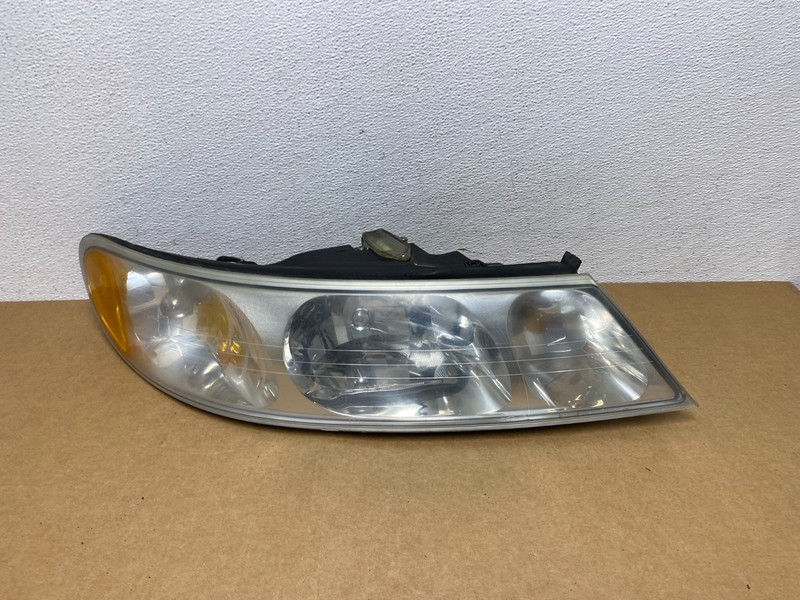1999 to 2002 Lincoln Continental Right Passenger Rh Side Headlight Oem AC1656 DW