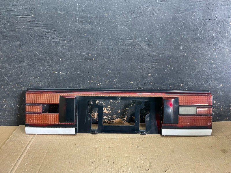 1987 Nissan Stanza Rear Trunk Tail Light Panel AB3157