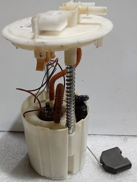 2008-2015 Smart ForTwo Fuel Pump Assembly 50621 4514700294