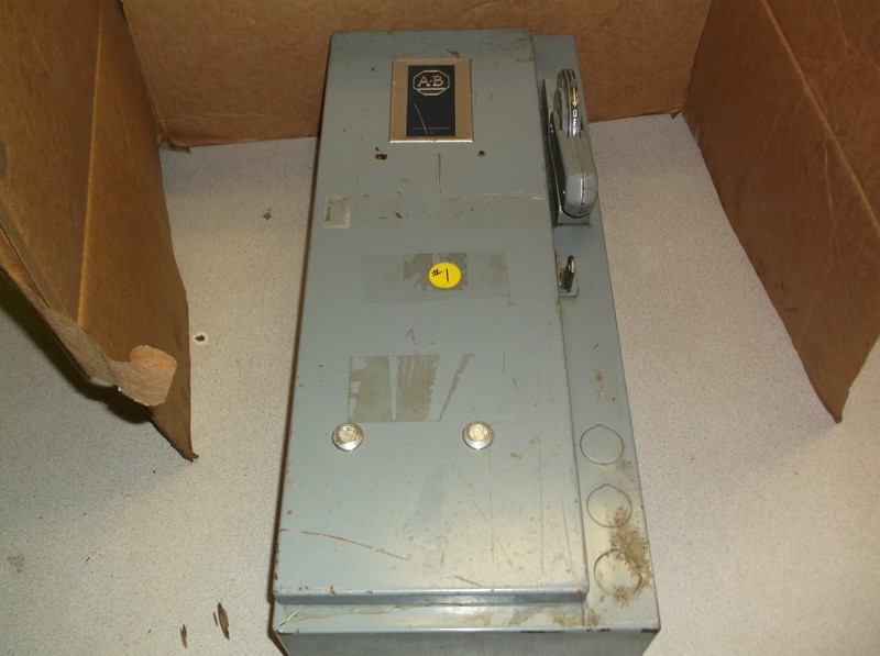 Allen Bradley 712-BACD24 Series N Combination Starter Enclosure *FREE SHIPPING*
