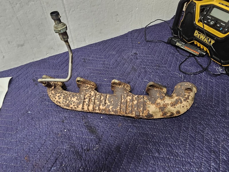 Exhaust Manifold Left fit 2003-2007 2004 Ford F250 F350 E350 6.0L Diesel US