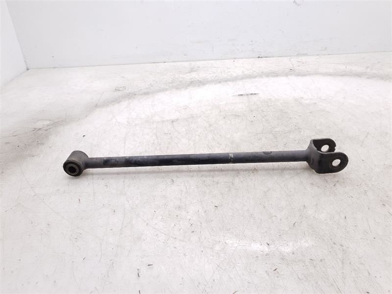 02-06 TOYOTA CAMRY DRIVER SIDE REAR LOWER CONTROL LOCATION ARM ASSEMBLY