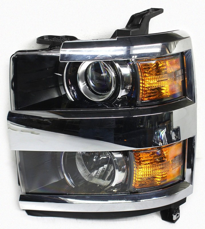 OEM Left Driver Side Halogen Headlamp For Chevy Silverado 2500 3500 Chrome Bezel