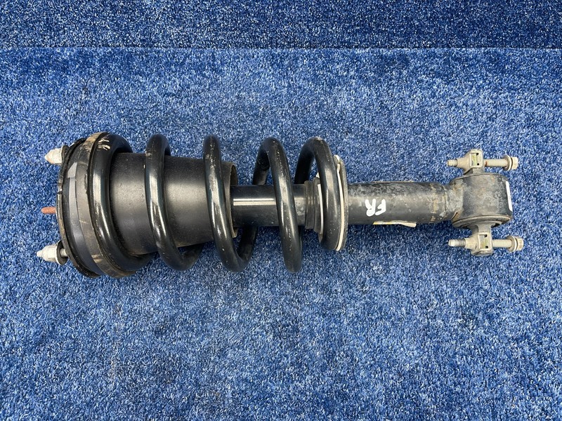 2014-2018 GMC Sierra Silverado 1500 Front Right Passenger Strut Assembly OEM