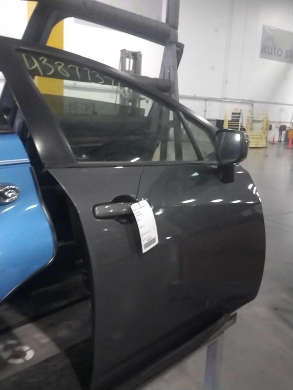 2020 Nissan Versa Front Right Door Grey 4DR SED Used OEM Part #690538