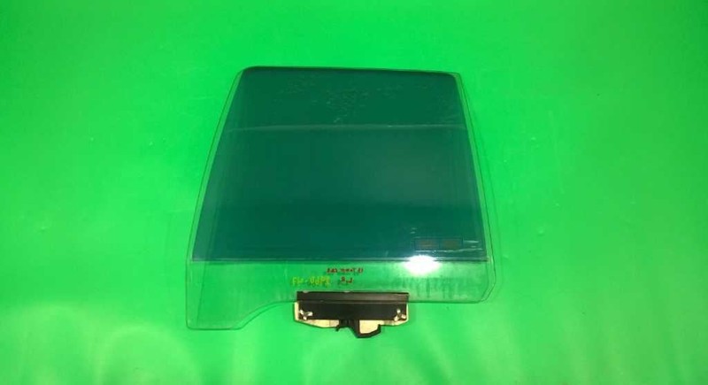 93TOWN CAR DRIVER LEFT REAR WINDOW DOOR GLASS OEM 2960-47