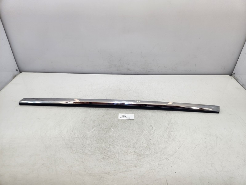 ✅ 12-20 OEM Tesla Model S Front Left Side Outer Door Belt Molding Chrome 19k