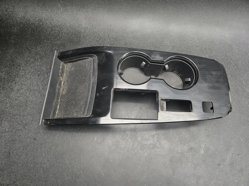 Center Console Upper Trim Panel 2022 Nissan Rogue 96941-6RR0A 2021 2023 - 2025