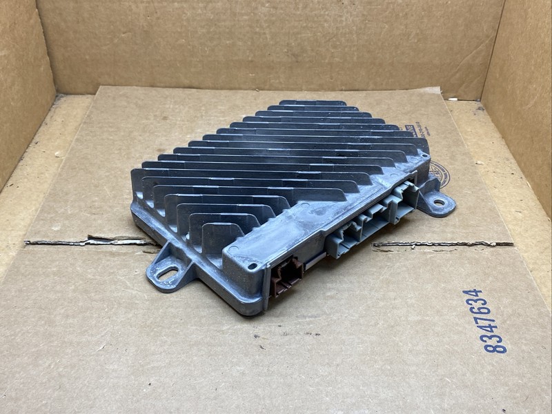 2013-2017 CADILLAC XTS Radio Amplifier AMP Audio BOSE OEM 23447961