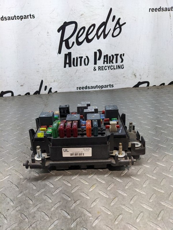 Fuse Box Engine Fits 00-02 SIERRA 1500 PICKUP 1180200