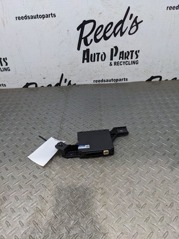 Chassis ECM Temperature Right Hand Blower Amplifier Le Fits 13-17 CAMRY 1163902