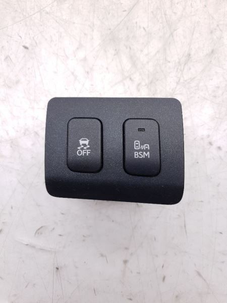 13 14 15 16 17 18 Lexus GS350 Traction Control and Blind Spot Switch