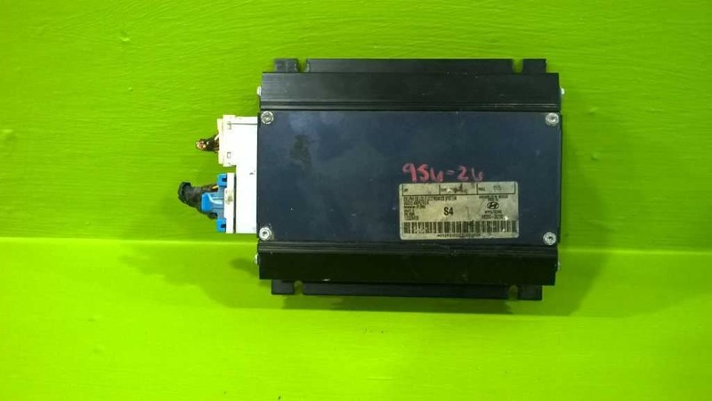 03 SANTA FE 2.7L AT FACTORY MAIN AUDIO AMPLIFIER OEM956-26