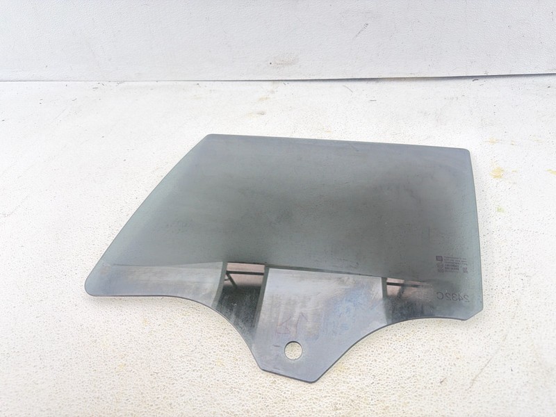 2024 CHEVROLET TRAX REAR LEFT DRIVER SIDE DOOR WINDOW GLASS OEM