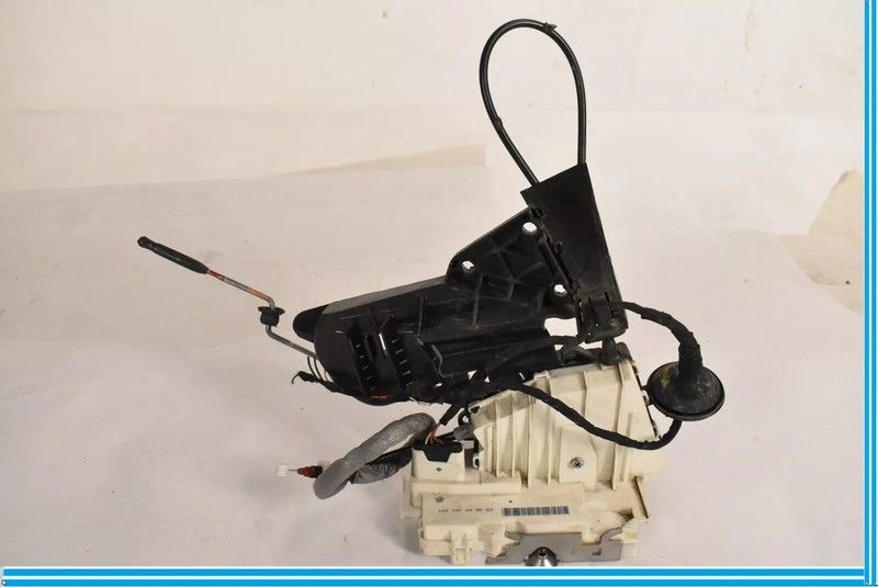 06-13 Mercedes X164 GL550 R350 ML350 Rear Right Door Lock Latch Actuator OEM