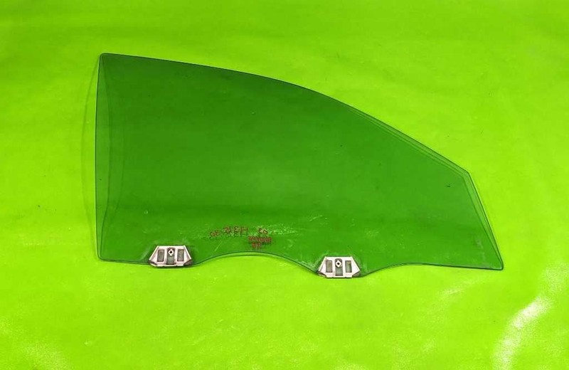 97-05 PARK AVENUE PASSENGER RIGHT FRONT WINDOW DOOR GLASS OEM 4315-30